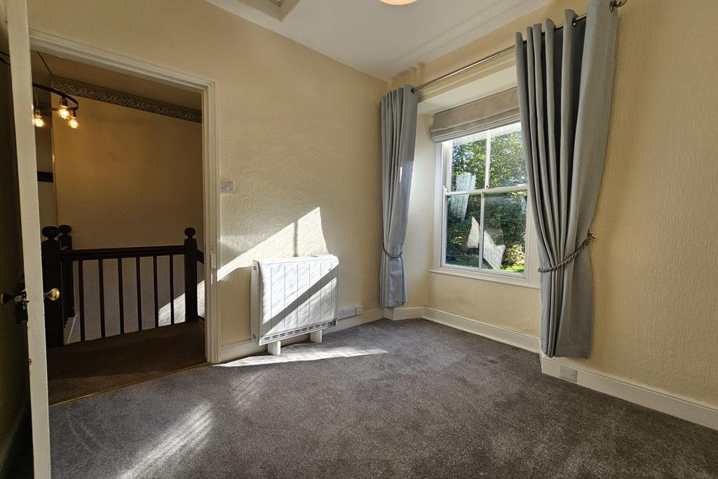 Bedroom1.jpg