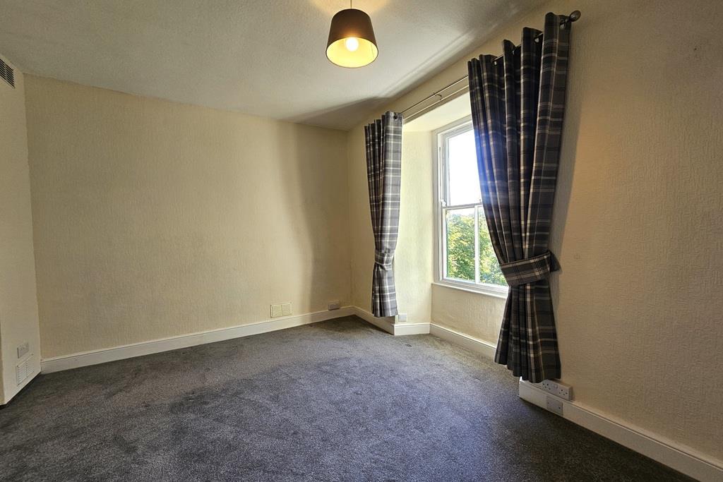 Bedroom2.jpg
