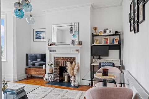 1 bedroom flat for sale, 7 Sydney Road, Guildford