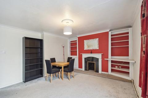 undefined, Woking Close, London, SW15