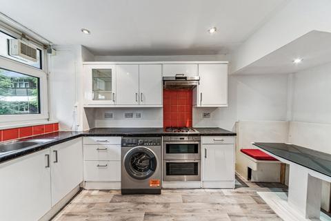 undefined, Woking Close, London, SW15