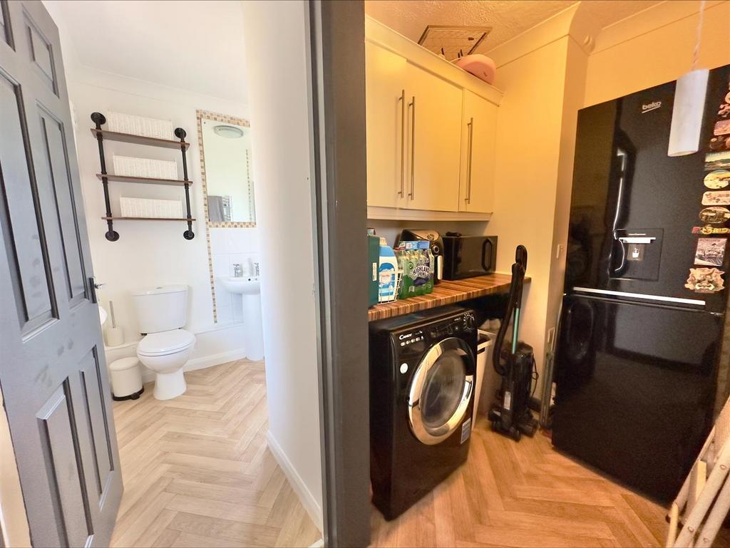 Utility / Bathroom