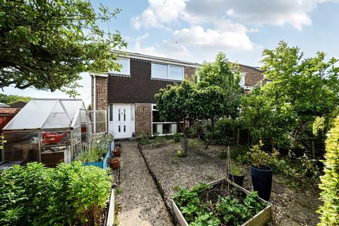 32 Tryon Close, Swindon, SN3 6HG