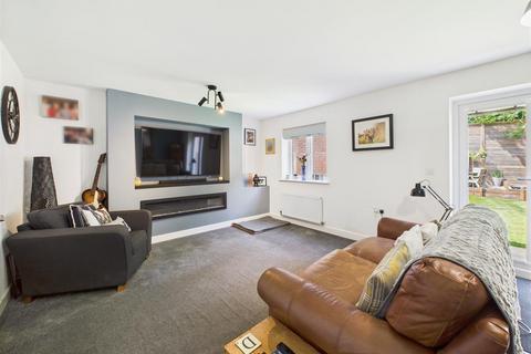 undefined, 10 Edmond Close, Driffield, YO25 5GJ