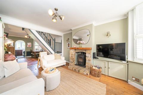 2 bedroom terraced house for sale, Christchurch Road, Old Town Boarders, Hemel Hempstead, Hertfordshire, HP2 5BX