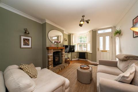 2 bedroom terraced house for sale, Christchurch Road, Old Town Boarders, Hemel Hempstead, Hertfordshire, HP2 5BX