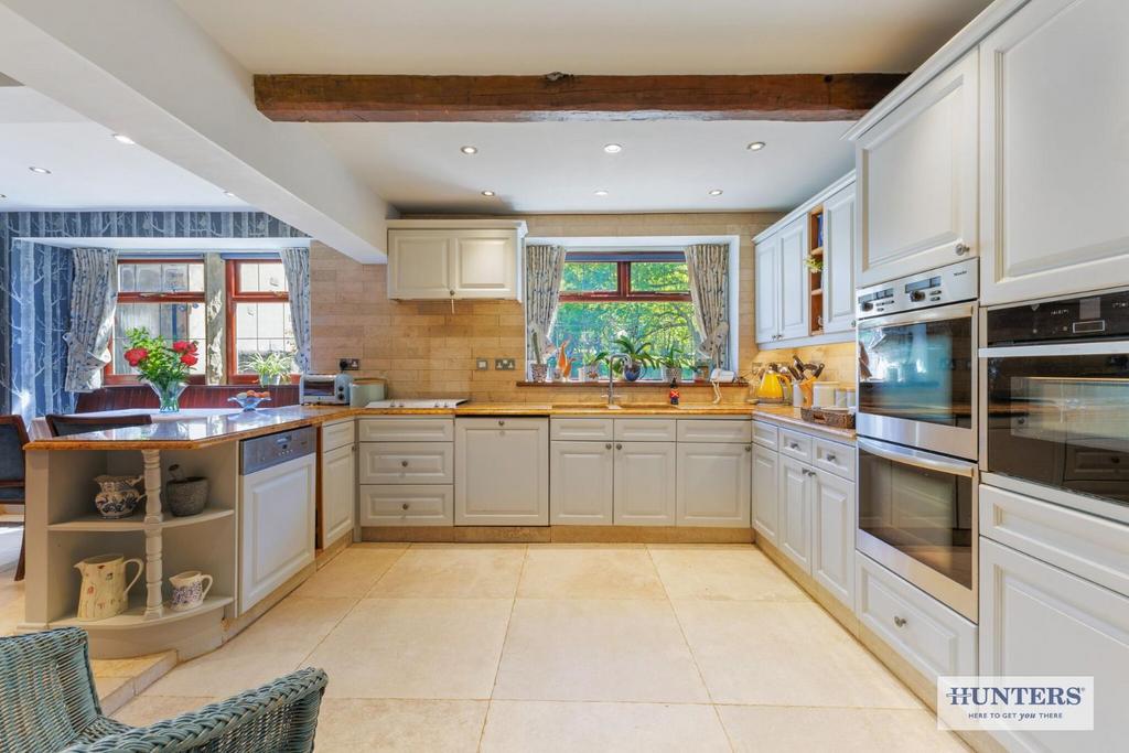 91538 Upcroft House Farm Carlton Lane Guiseley (2