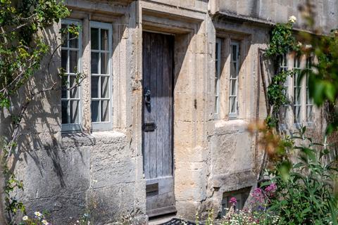 5 bedroom manor house for sale, High Street, Box