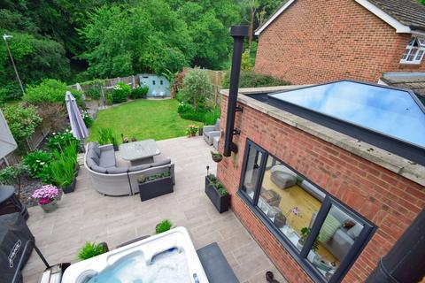 11 Beechmore Drive, Chatham, ME5 9JL