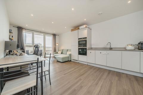 1 bedroom flat for sale, Bollo Bridge Road, London W3