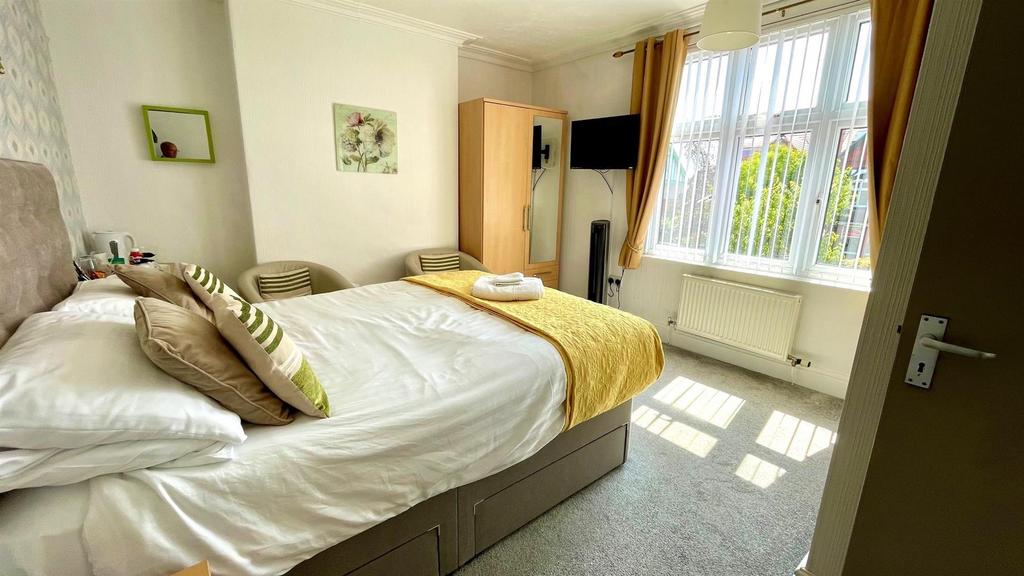 Guest room 1