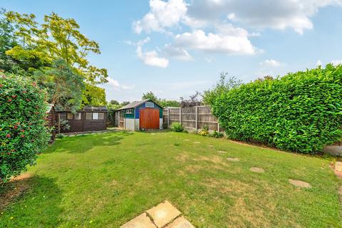 3 bedroom bungalow for sale, Selsdon Road, New Haw, KT15