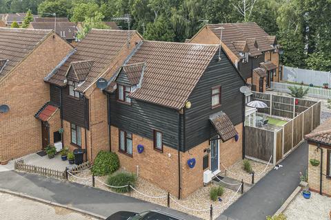 Lower Meadow, Cheshunt, Waltham Cross, Hertfordshire