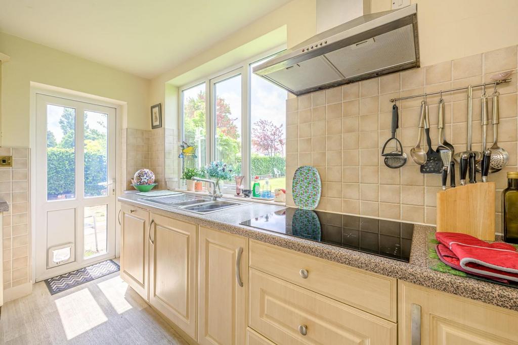 Kitchen Area 2