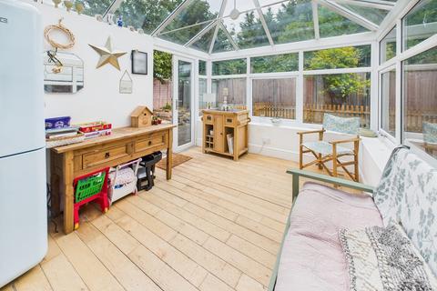 undefined, Heol Hir, Llanishen, Cardiff. CF14