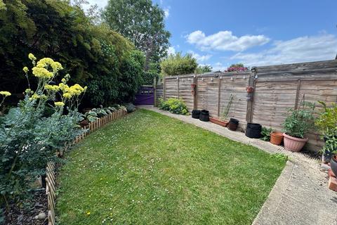 3 bedroom end of terrace house for sale, Shakespeare Orchard, Aylesbury HP18