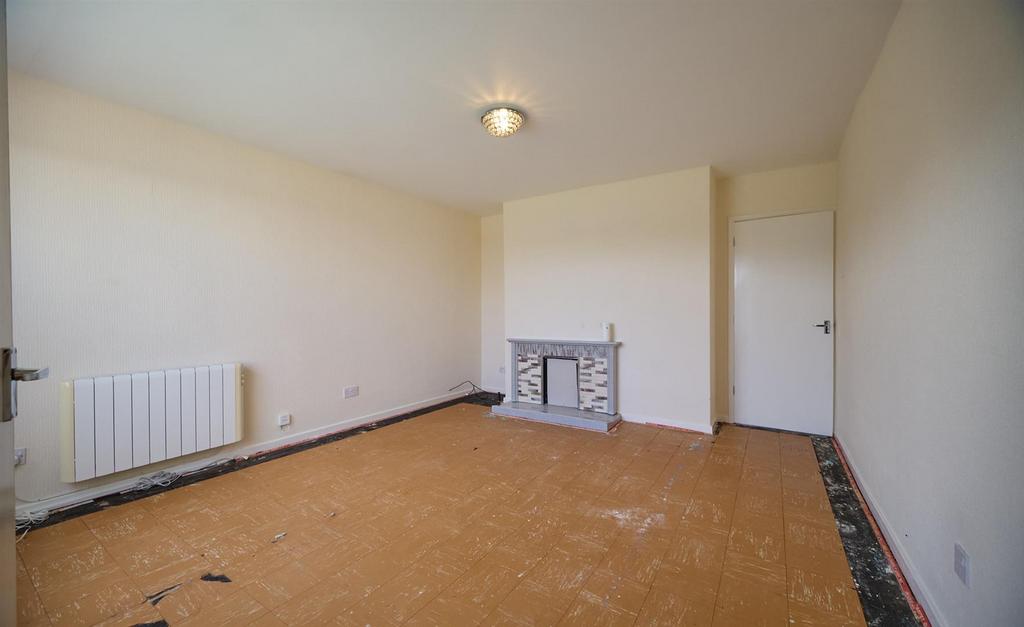 Front Lounge/ Dining Room