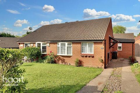 3 bedroom semi-detached bungalow for sale