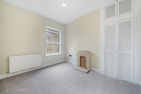 109 Burlington Road, Thornton Heath, CR7 8PJ