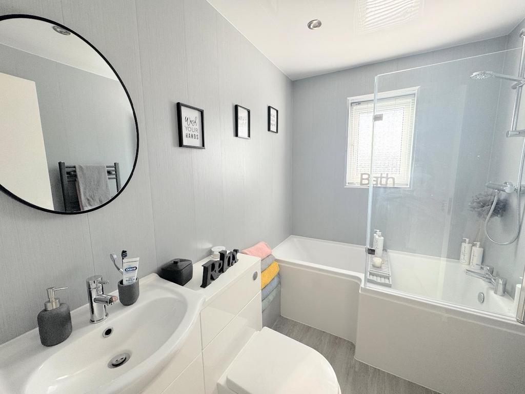 Family bathroom