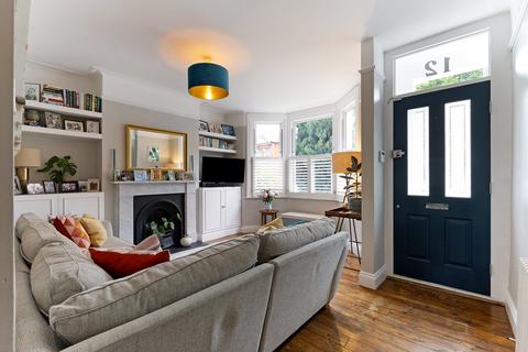 12 Regina Terrace, London, W13 9HY