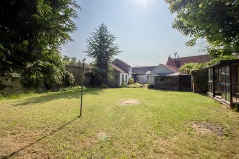 Brook Lodge Brook Lane, Thornton Le Dale, Pickering, YO18 7RZ