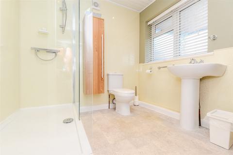 30 Blenheim Drive, Welling, DA16 3LY