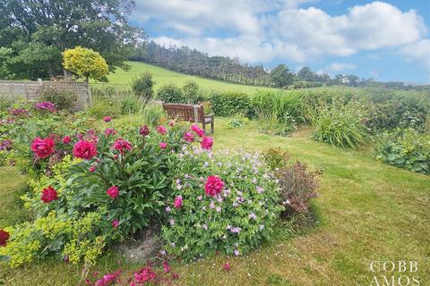 2 Clawdd Lane, New Radnor, Presteigne, LD8 2TU
