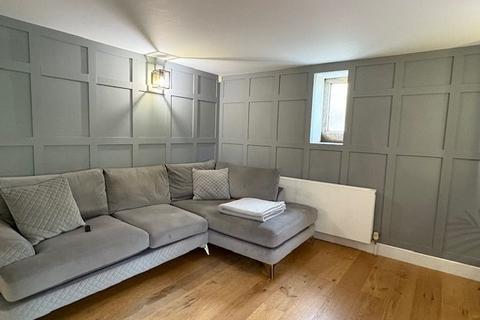 2 bedroom flat to rent, The Clock Tower, Brentwood