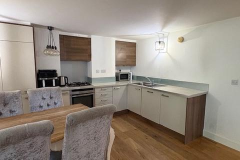 2 bedroom flat to rent, The Clock Tower, Brentwood