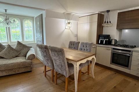 2 bedroom flat to rent, The Clock Tower, Brentwood