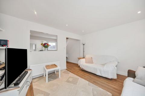 3 bedroom terraced house for sale, Queens Road, Royston SG8