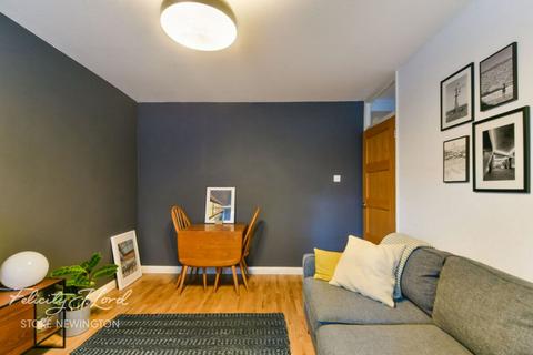 1 bedroom flat for sale, Mayville Estate, London N16