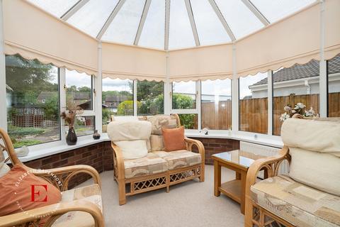 2 bedroom detached bungalow for sale, Nutbrook Avenue, Coventry, CV4