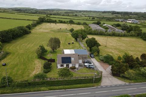 3 bedroom property with land for sale, Trimsaran Road, Llanelli, SA15
