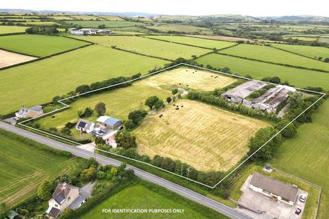 3 bedroom property with land for sale, Trimsaran Road, Llanelli, SA15