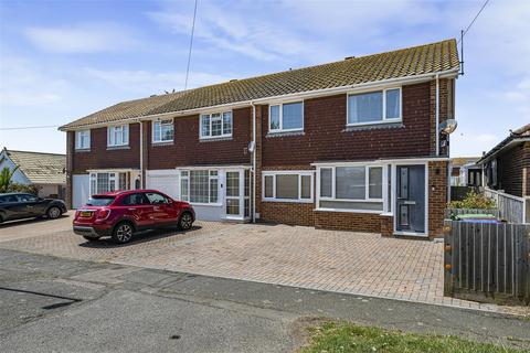 4 bedroom end of terrace house for sale, Hoddern Avenue, Peacehaven