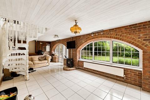 undefined, London Road, Temple Ewell, Dover, CT16