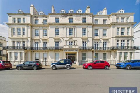 3 bedroom apartment for sale, The Crescent, Filey