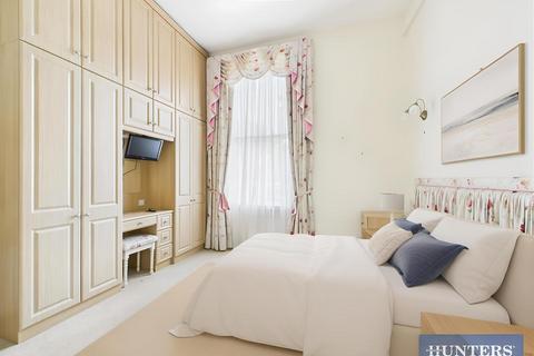 3 bedroom apartment for sale, The Crescent, Filey