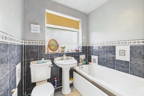 undefined, Rennishaw Way, Links View, NN2 7NE
