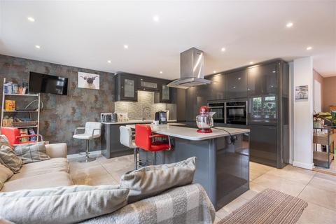 4 bedroom detached house for sale, Monk Street, Thaxted, Dunmow