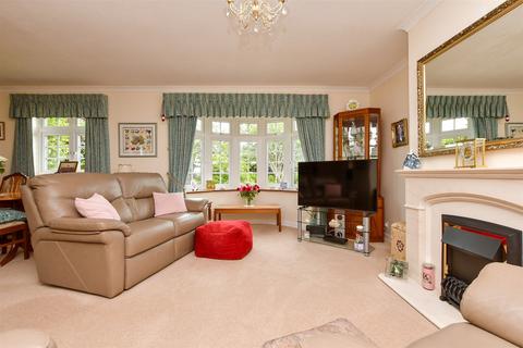 30 Foads Hill, Cliffsend, Ramsgate, CT12 5EN