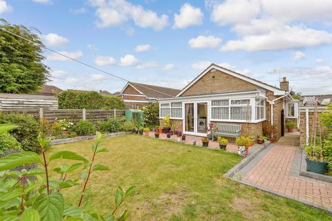 30 Foads Hill, Cliffsend, Ramsgate, CT12 5EN