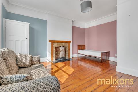 2 bedroom flat for sale, Gleneagle Road, London SW16