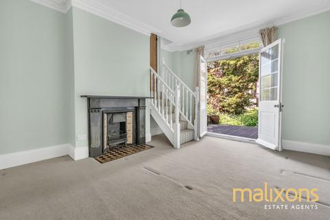 2 bedroom flat for sale, Gleneagle Road, London SW16
