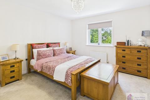 72 Applegate Drive, East Kilbride, Glasgow, G75 9FG