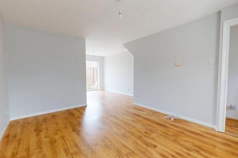 3 bedroom end of terrace house for sale, Apsledene, Gravesend
