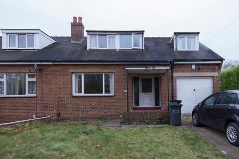 4 bedroom semi-detached house to rent, 23 Park Avenue, Huddersfield, HD1