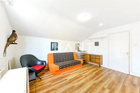 1 bedroom apartment for sale, Garratt Lane, Wandsworth, London, SW17